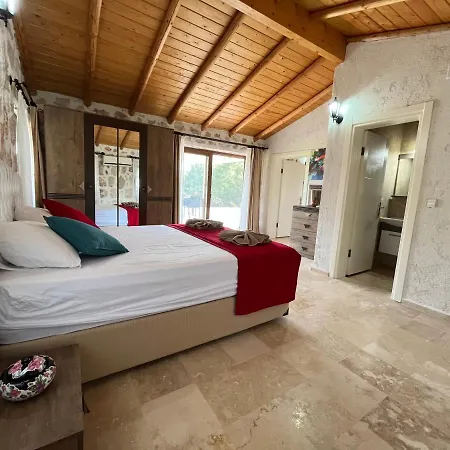 ヴィラ Magnificent With Private Pool In Nature For 6 People, Antalya - Awz 123